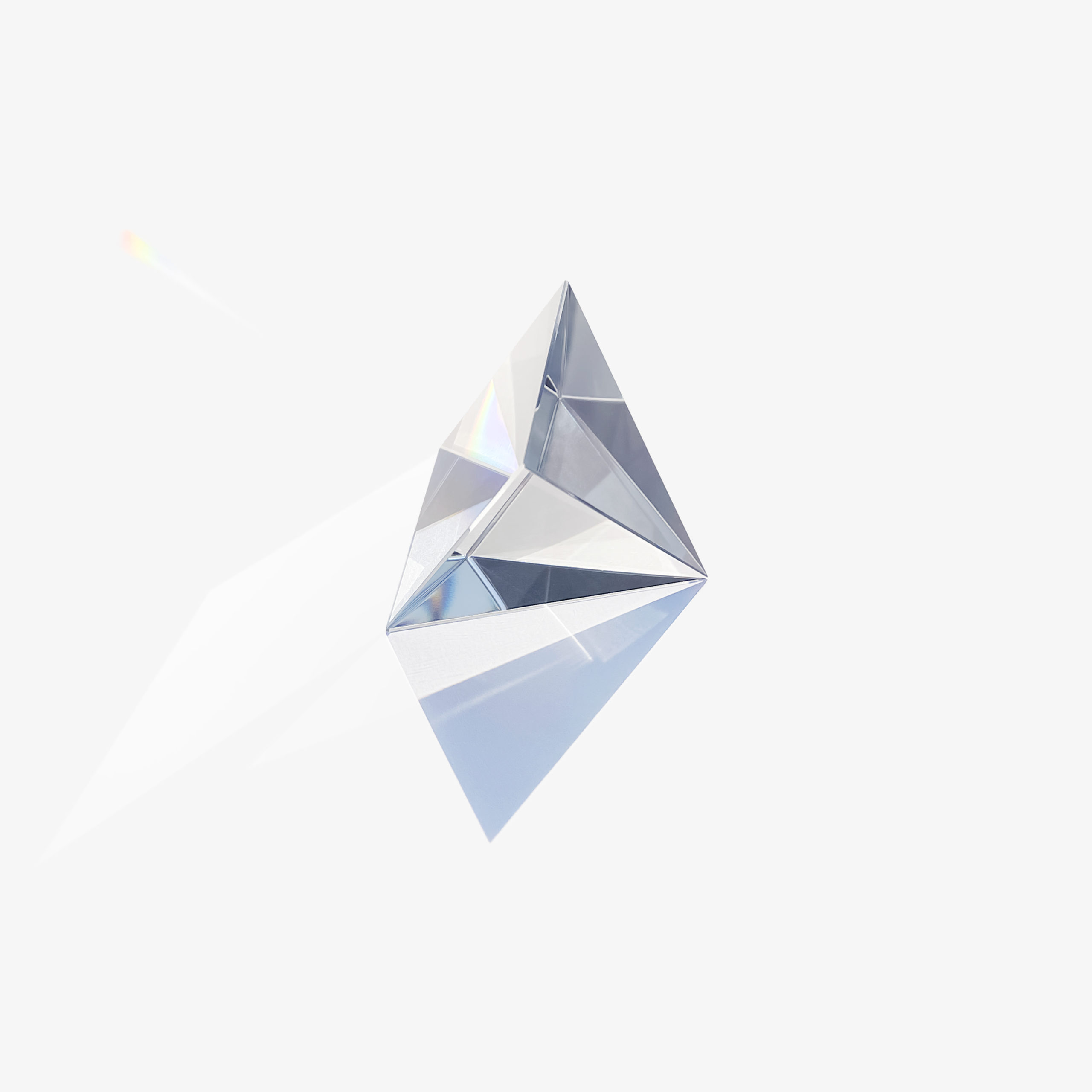 Light-Splitting Prismatic Pyramid